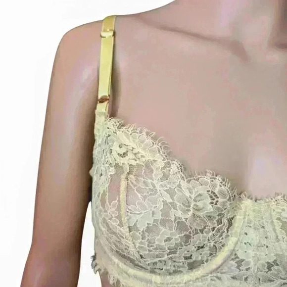 Skarlett Blue Entice Yellow 34D - Picture 3 of 5